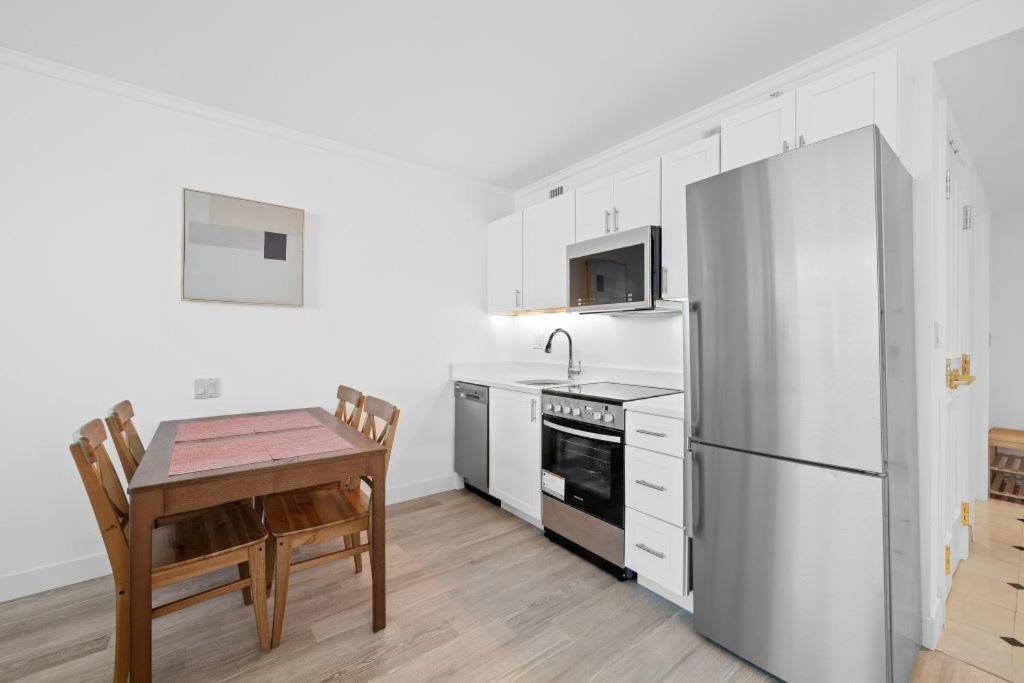 2Br 3Ba Beachfront Rental In Town Cozysuites Atlantic City Exteriör bild
