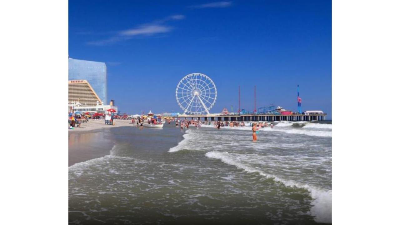 2Br 3Ba Beachfront Rental In Town Cozysuites Atlantic City Exteriör bild
