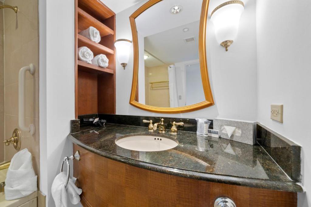 2Br 3Ba Beachfront Rental In Town Cozysuites Atlantic City Exteriör bild